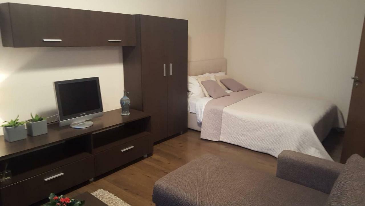 Apartamentai Dainu II Šiauliai Екстериор снимка